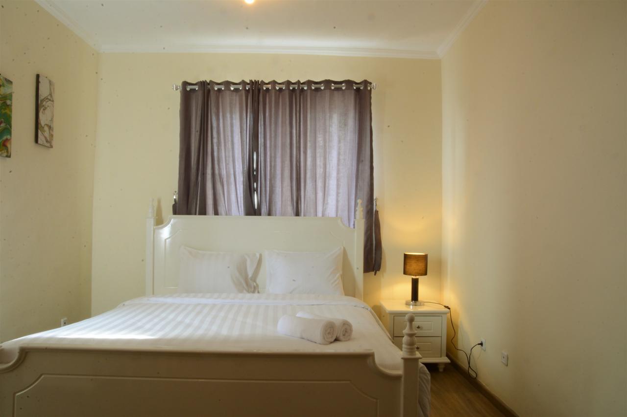 3Br Grand Palace With Private Bathtub By Travelio Jakarta Exterior photo
